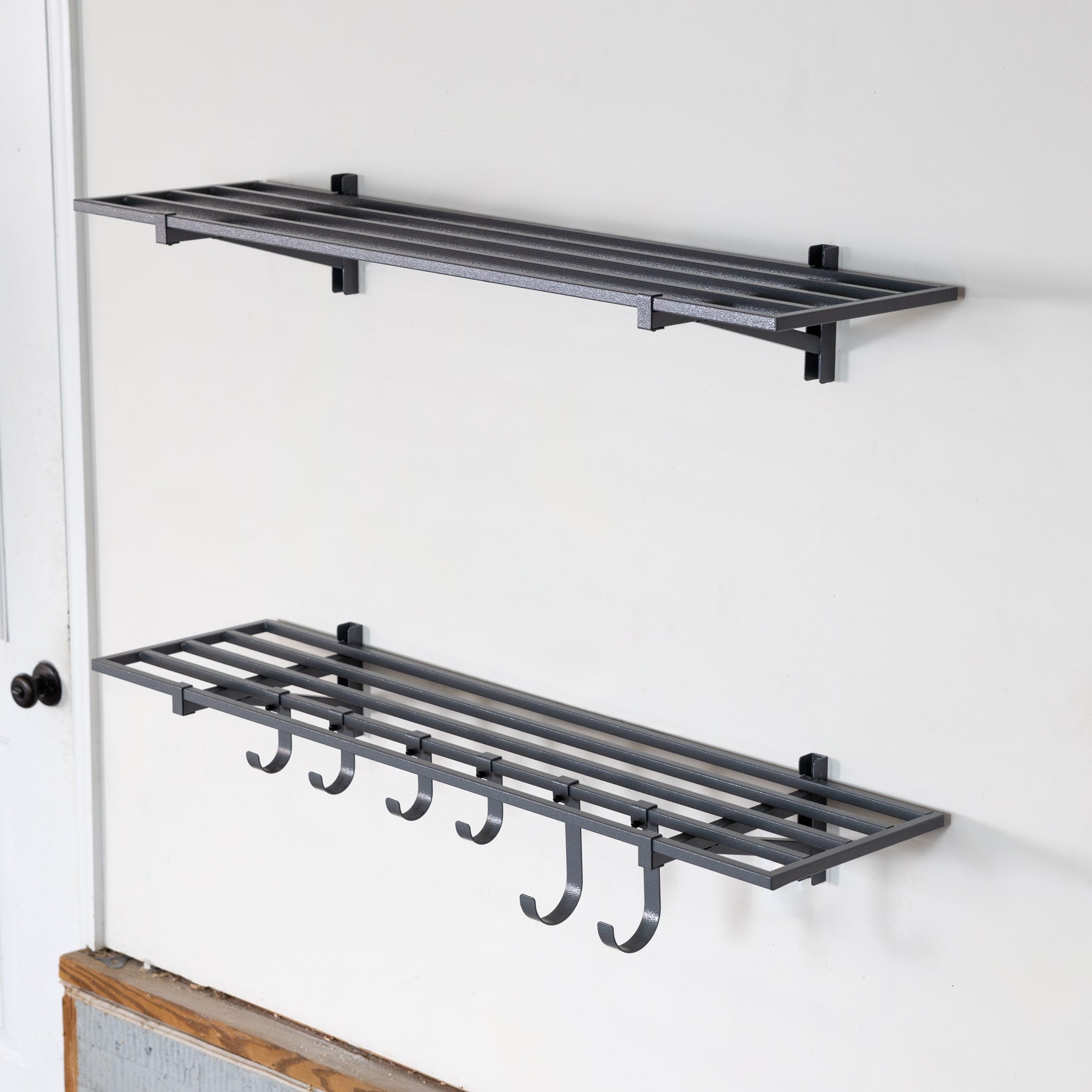 wall-shelves-hammered-gray-1×4-2